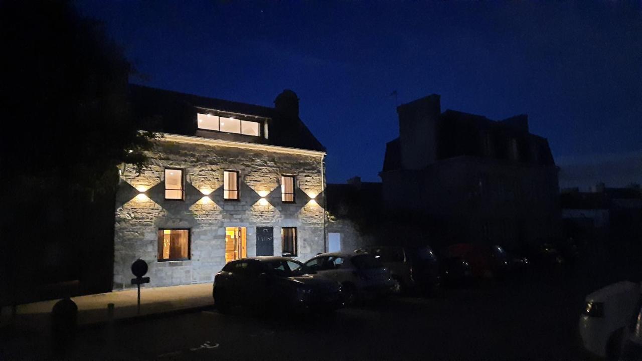 La Petite Valise Hotel Ploudalmézeau Kültér fotó