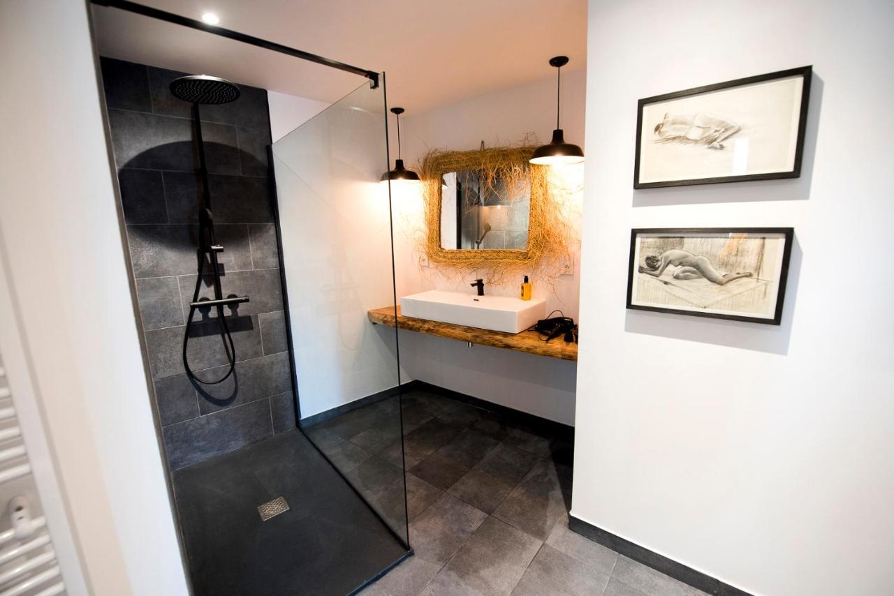 La Petite Valise Hotel Ploudalmézeau Kültér fotó