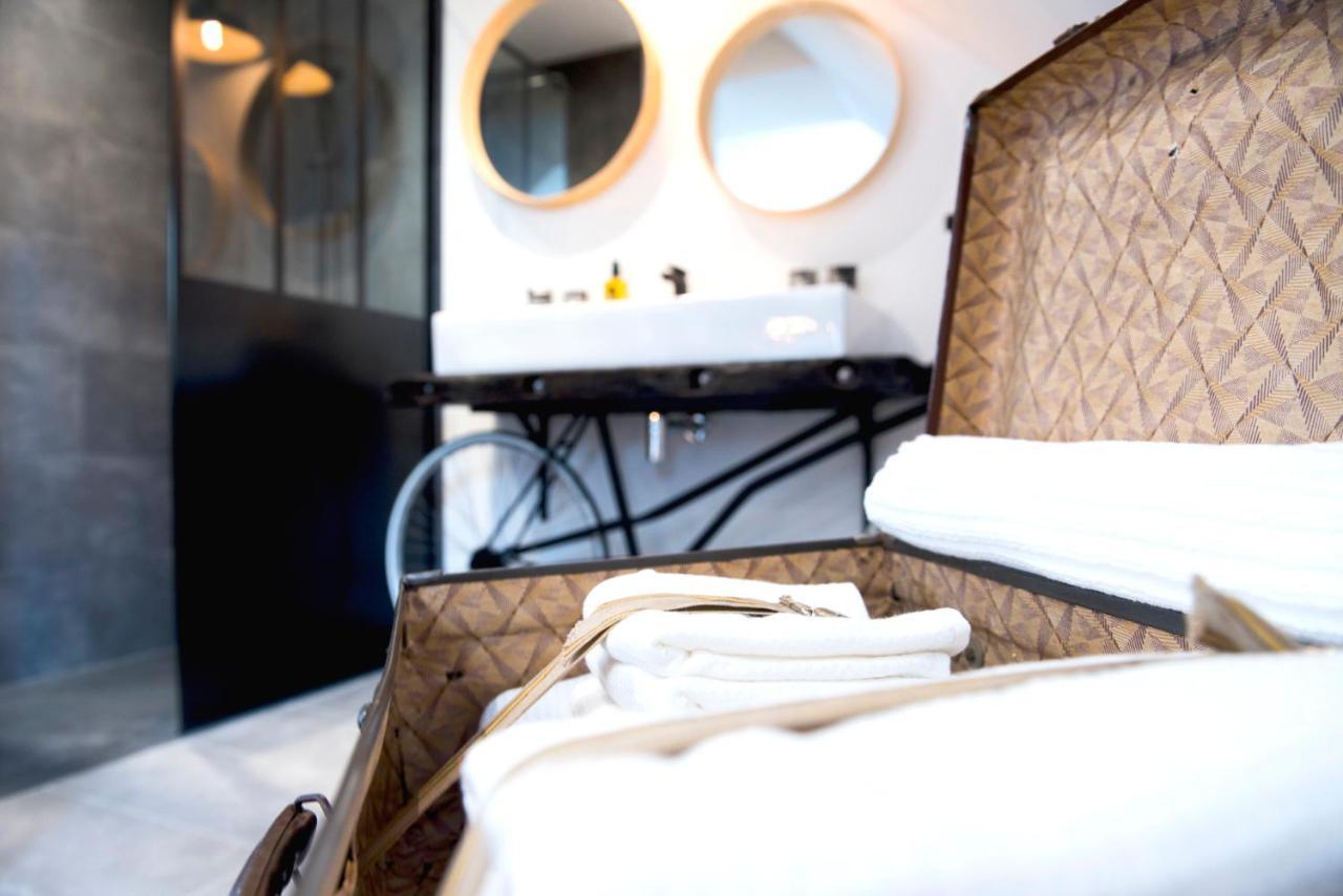 La Petite Valise Hotel Ploudalmézeau Kültér fotó
